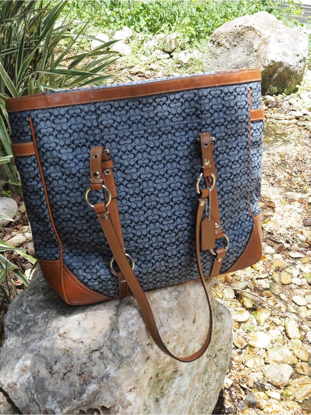 Coach Gallery Turnlock Tote